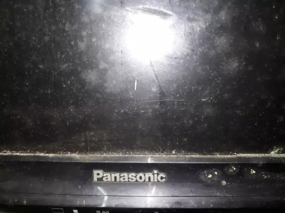 Lcd panasonic 37 inch mati total