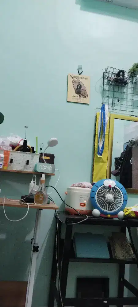 Kosan Cewek free air wifi dan listrik