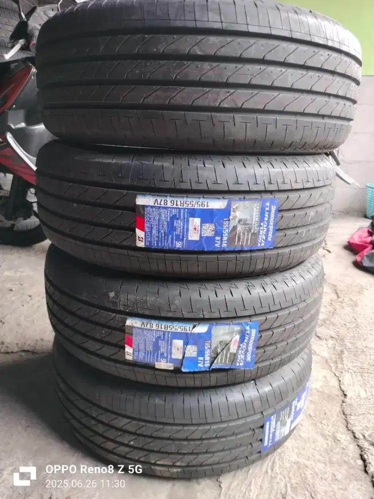 Jual ban mrek Bridgestone turanza toosa ukuran 195 55 R16 4pcs.
