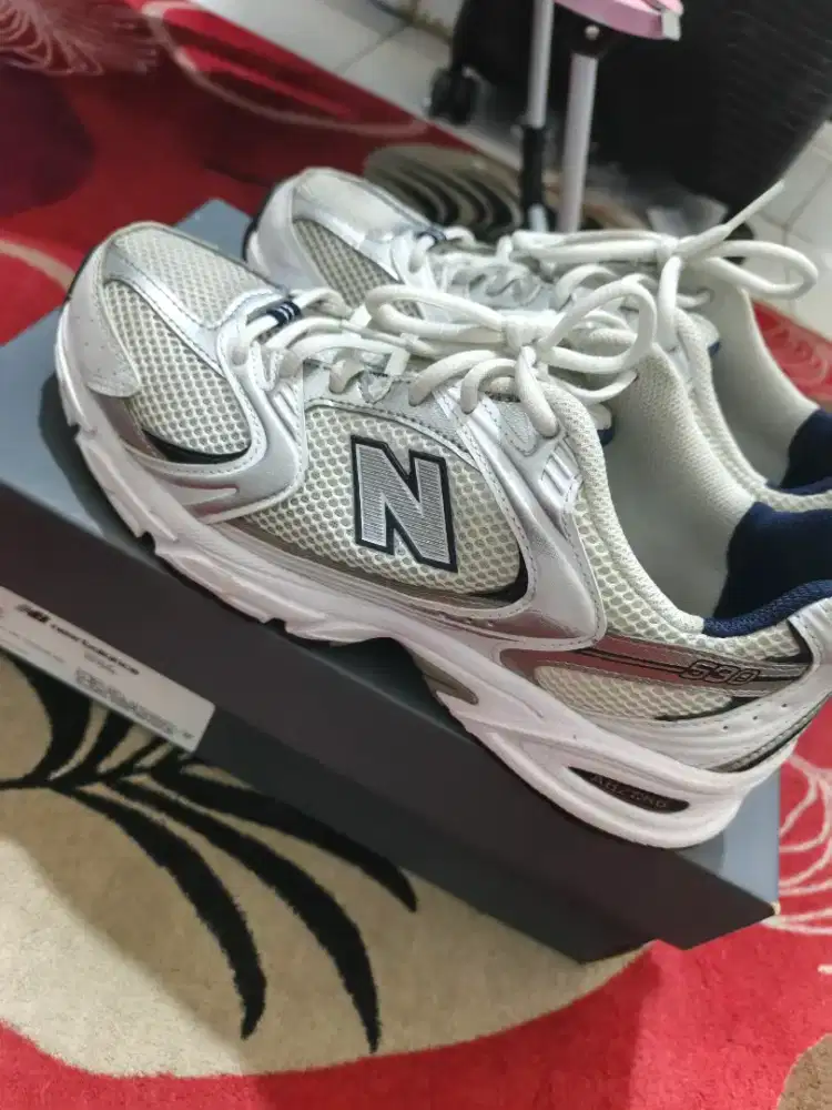 sepatu new balance / nb 530 white silver navy