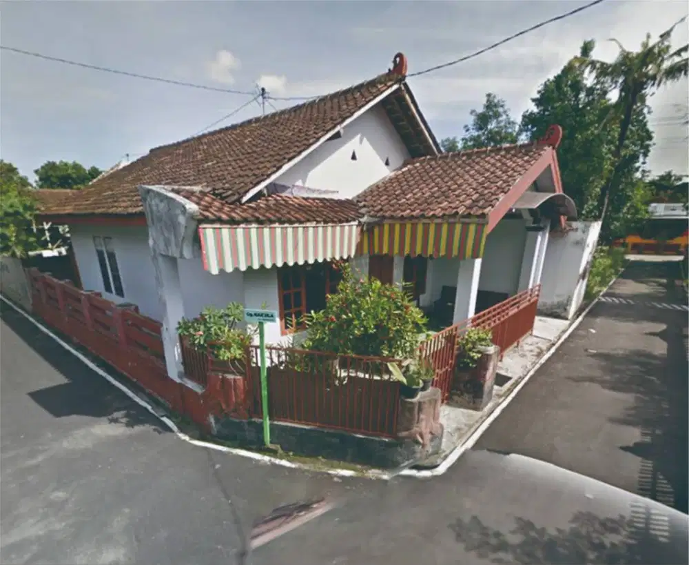 Rumah Siap Huni 180m² Dekat Exit Tol & Prambanan – Lokasi Strategis