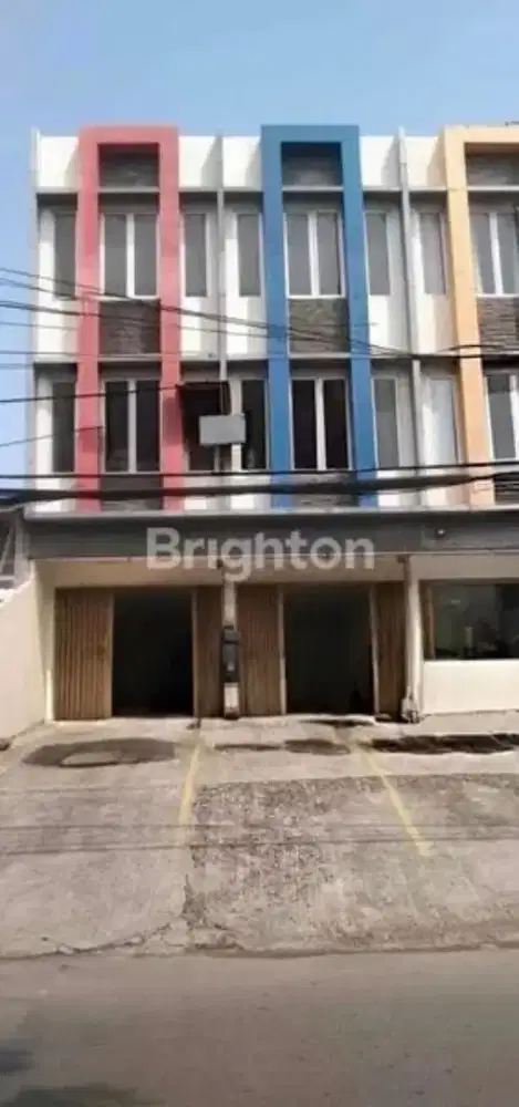 Ruko Gandeng 3.5 lantai Muara karang Jakarta Utara