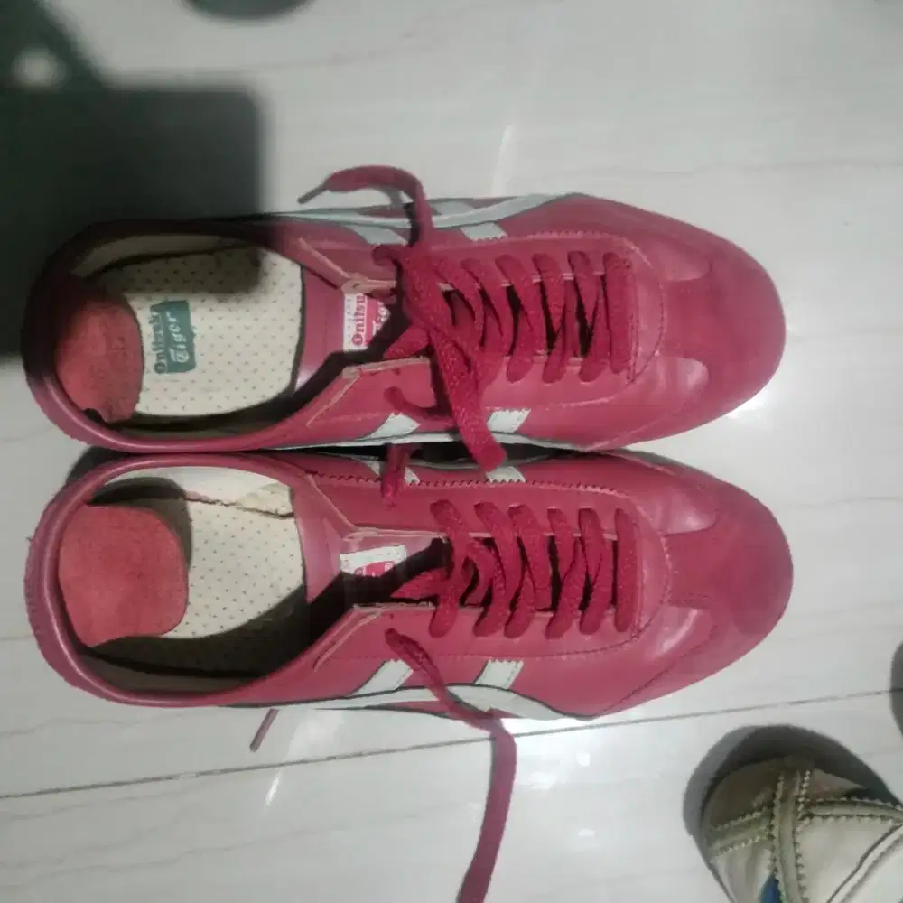 sepatu pria onitsuka tiger original