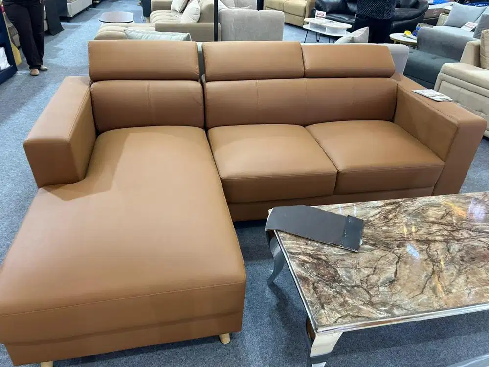 DIJUAL SOFA L. 2 Bagian.