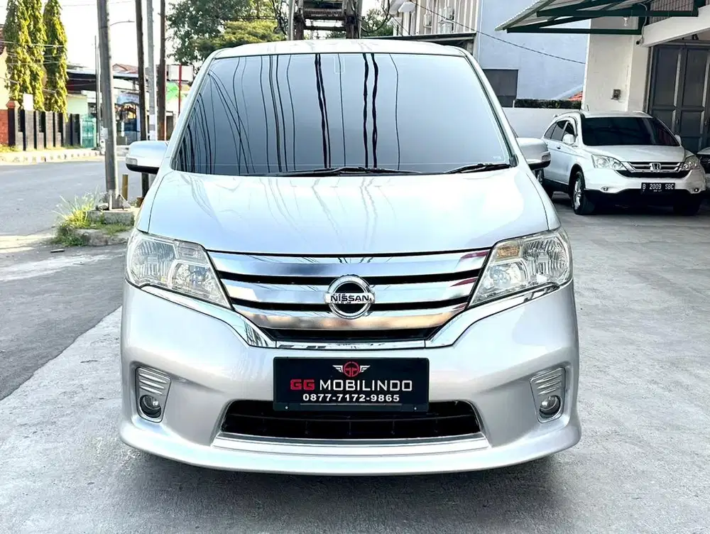 Nissan Serena 2.0 HWS Automatic Th 2013