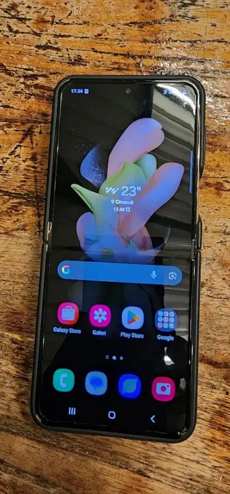 Samsung z flip 4 mulus termurah se OLX