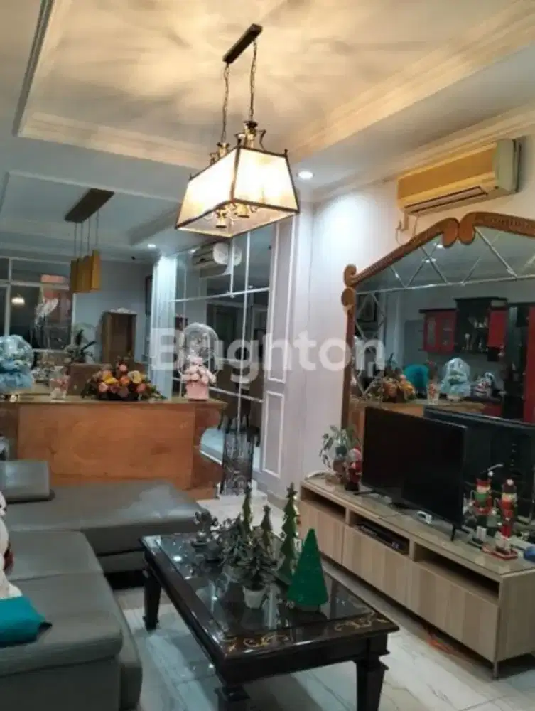 Ruko Muara Karang 3 lt semi furnished Jakarta utara