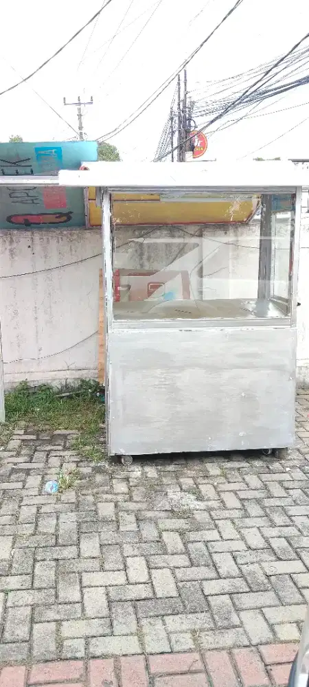 Dicari tukang jaga DNA masak gorengan