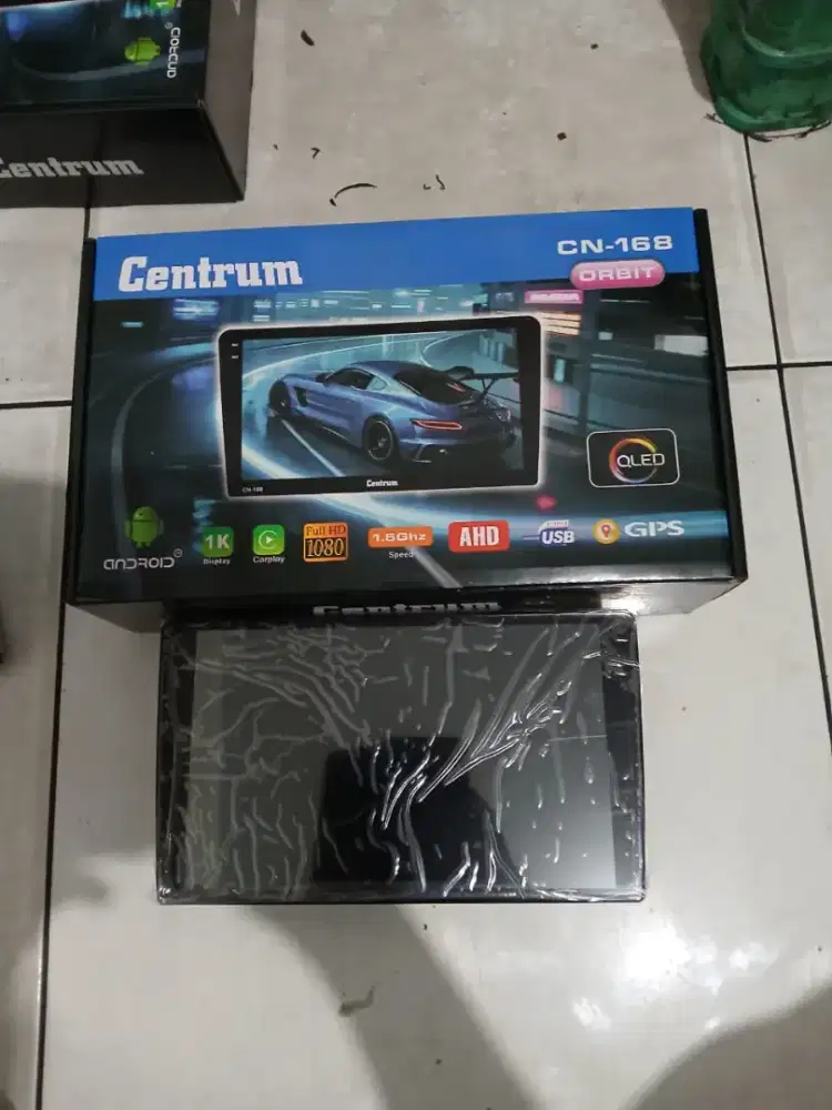 Tv android mobil 9 inci merek centrum ram 2,harga unit saja