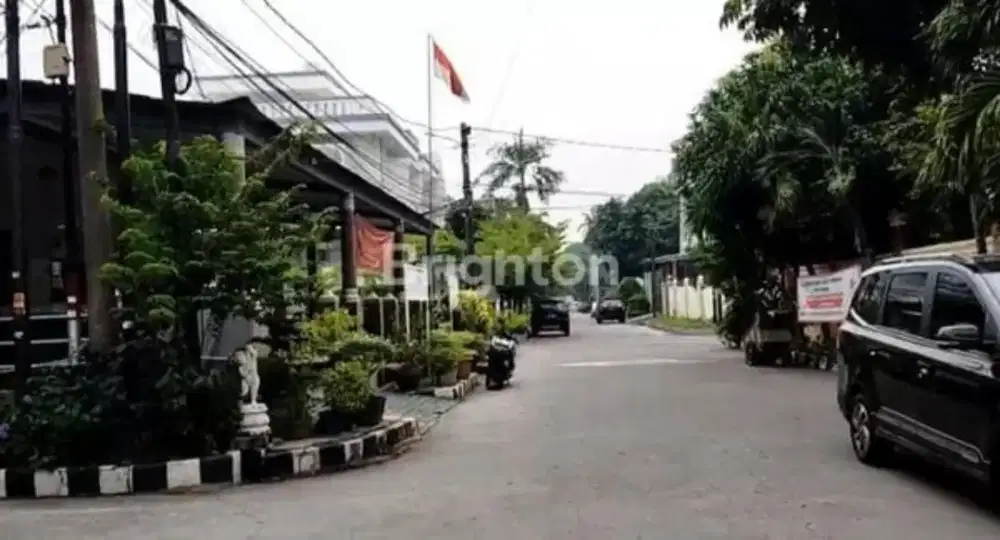 Tanah Hoek 204 m2 di Sunter Jakarta Utara