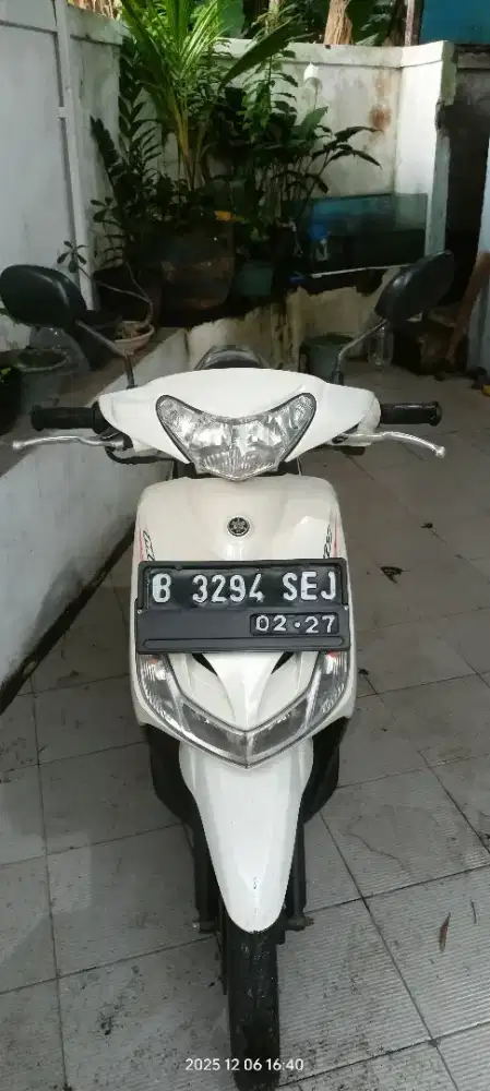 Mio 2012 putih mesin sehat