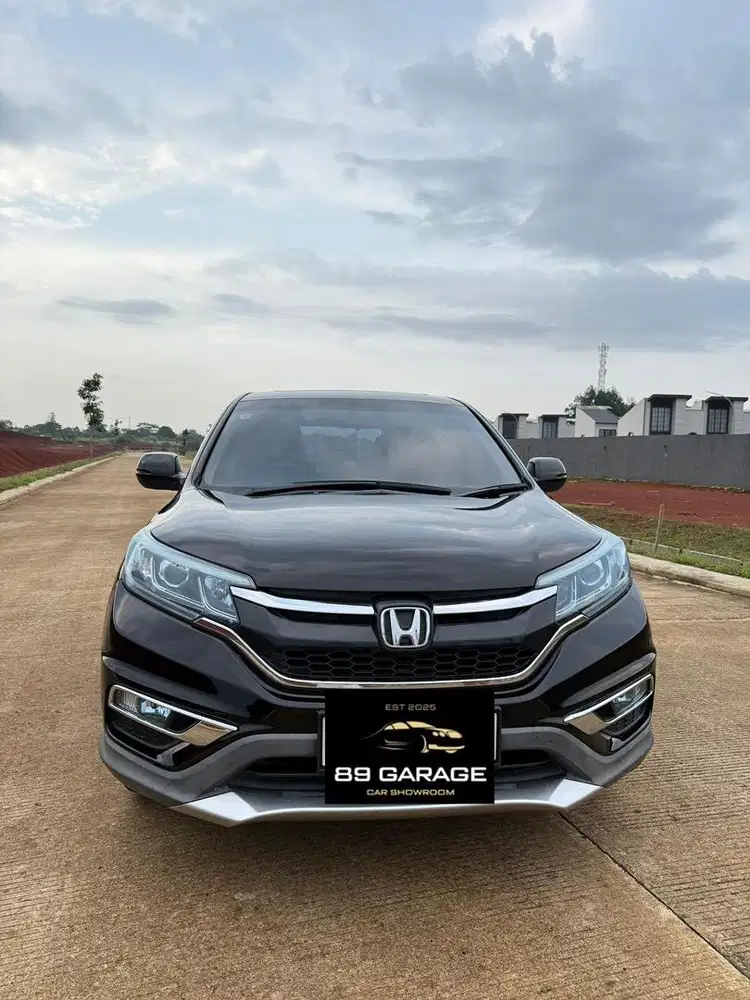 HONDA CRV PRESTIGE SUNROOF 2.4 AT TAHUN 2015