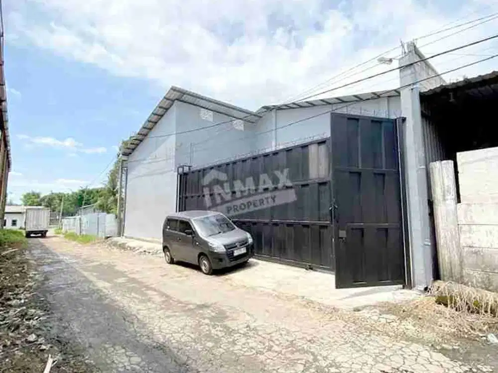 Gudang Singosari Luas 487 m2, Lantai beton Cor, Kawasan Industri Dekat Tol