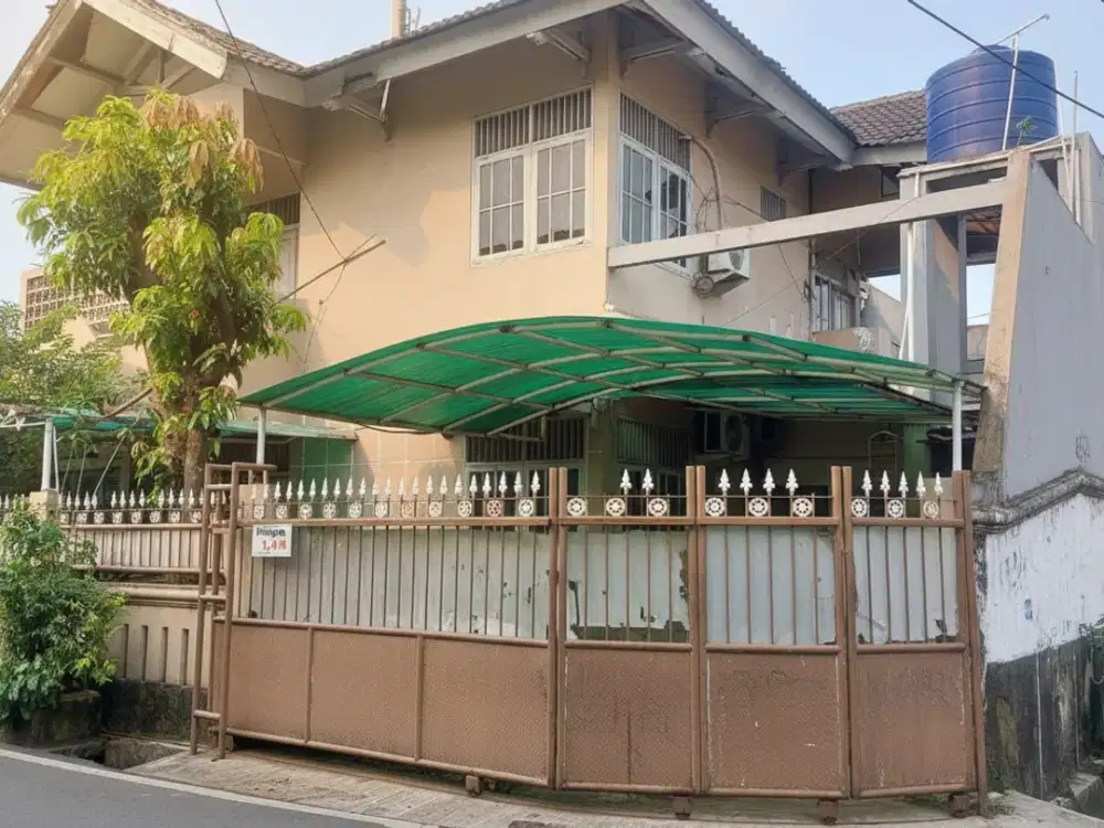 Rumah Murah Dijual Jakarta Barat Palmerah Kota Bambu Selatan Luas 184 m² Harga 1,4 M