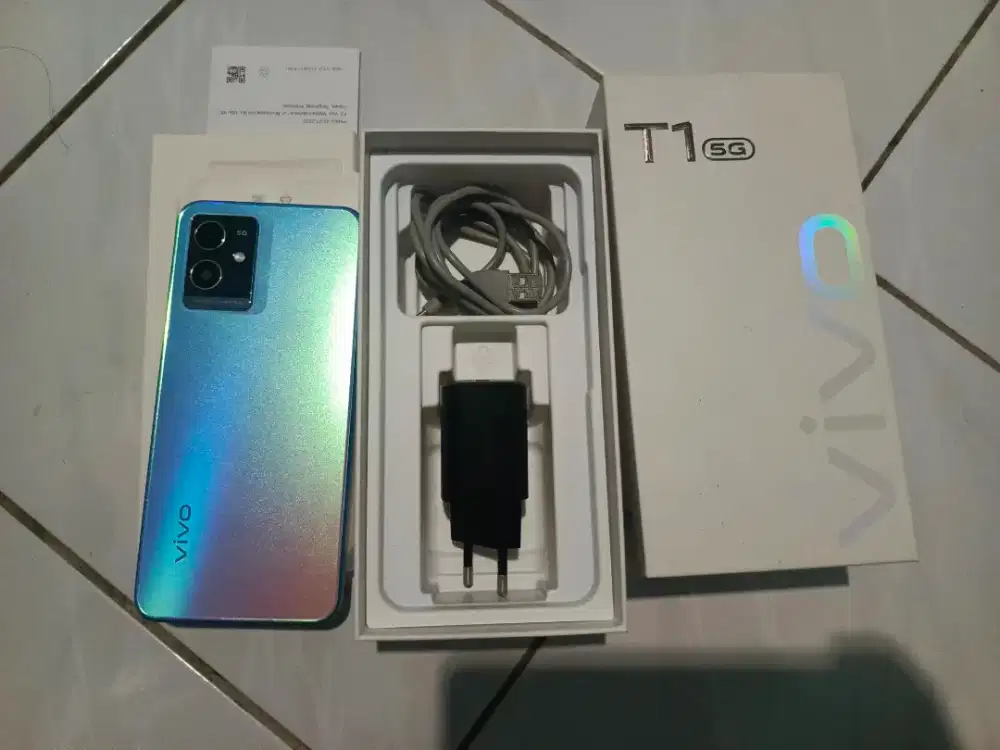Vivo t1 5G ram 8/256 gb second