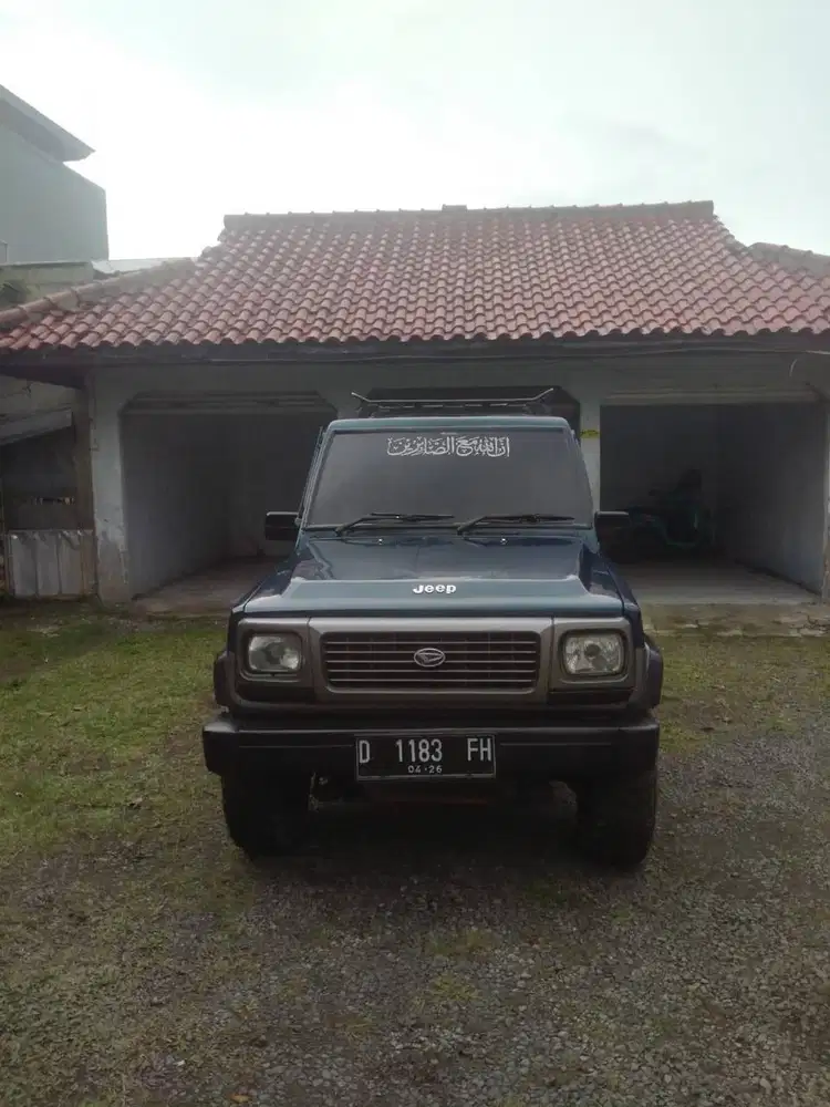Jual murah daihatsu feroza th94 nego