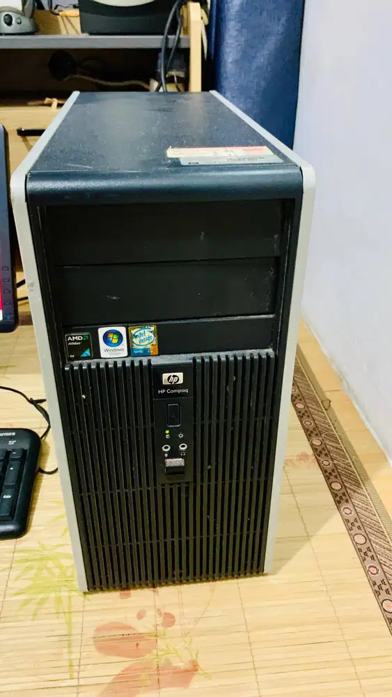 Dijual cepat komputer merk HP Compaq dc5850