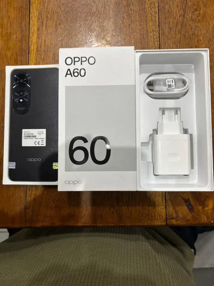 Oppo A60 Second Like New – 8/128GB – Charger Ori – Harga Bisa Nego