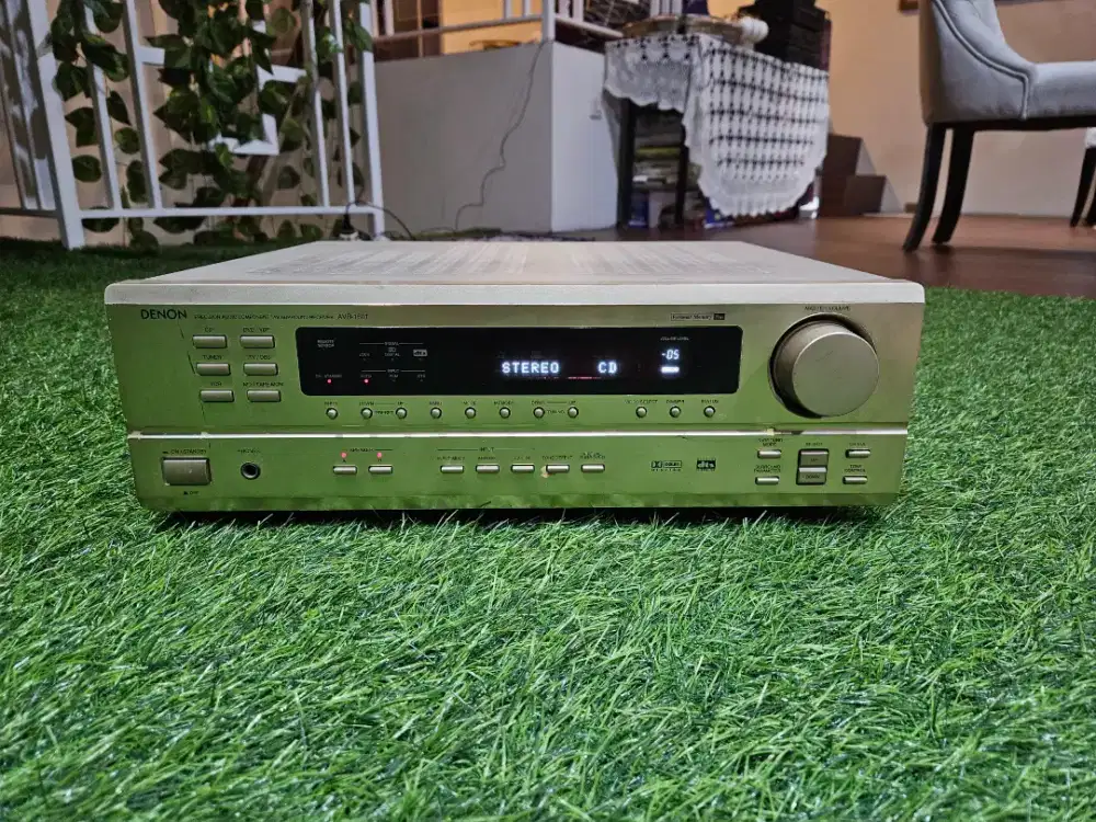 Amplifier DENON AVR-1601 Original Mulus , Normal dan masih SEGEL.