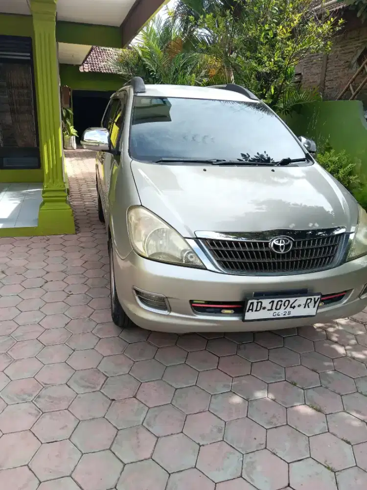 Innova type v tahun 2004