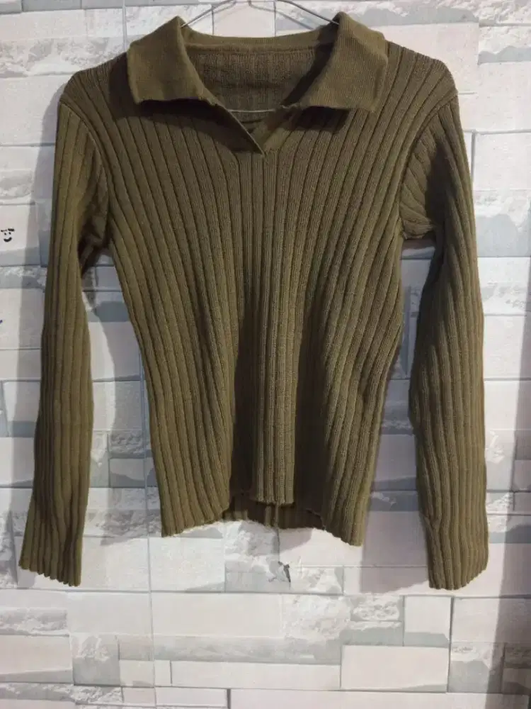 cardigan hijau lengan panjang