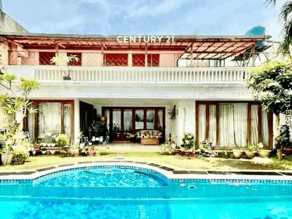 Dijual Rumah Mewah Tanah Luas Dengan Swiming Pool Di Jak Sel