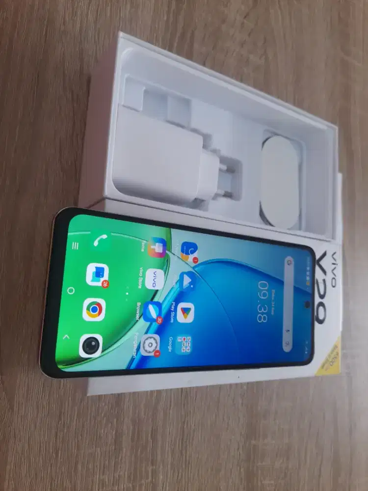 Vivo Y29-Pearl White.4G.ram 6GB/128GB.GOLDEN PONSEL