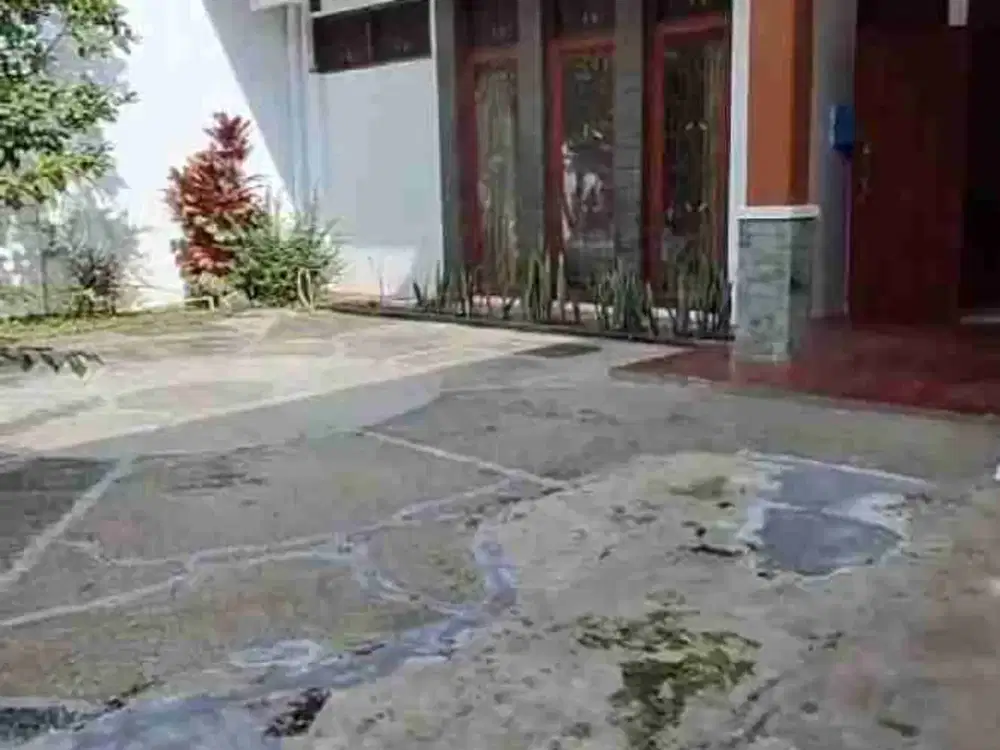 RUMAH LUAS GEGERKALONG DIBAWAH PASAR, NYAMAN SEJUK EKSOTIS, HRG EKONOMIS