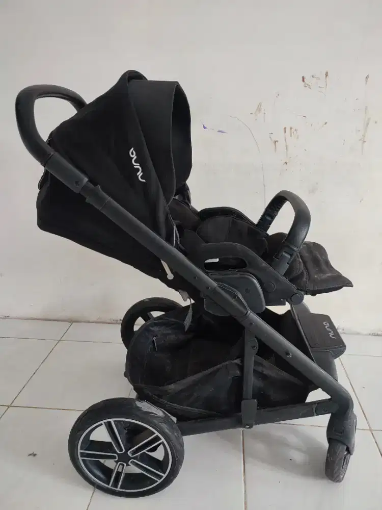 Stroller Nuna Mix Caviar Black - Preloved