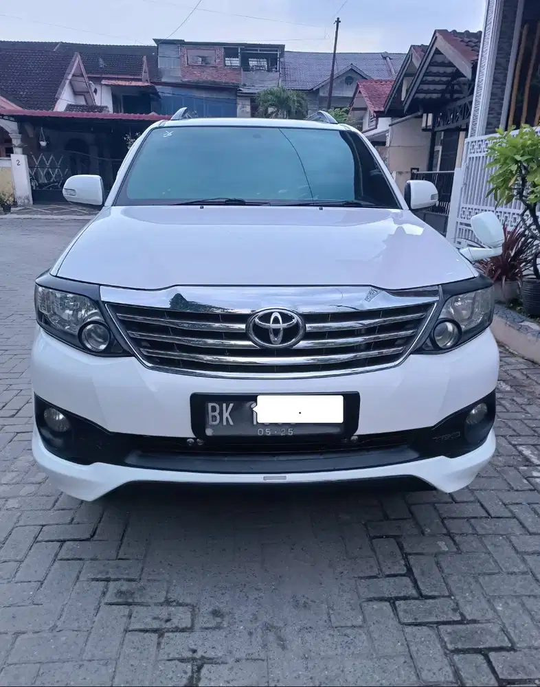 Fortuner 2.4 G TRD 2012 Automatic