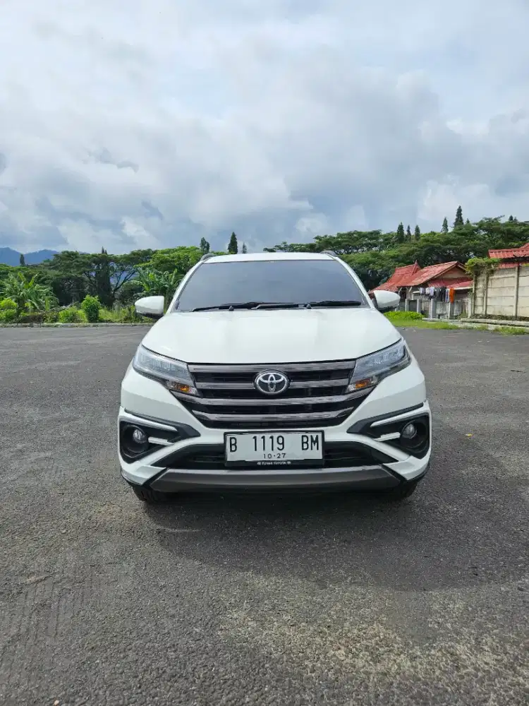 Toyota rush gr matic 2021 km 10rb