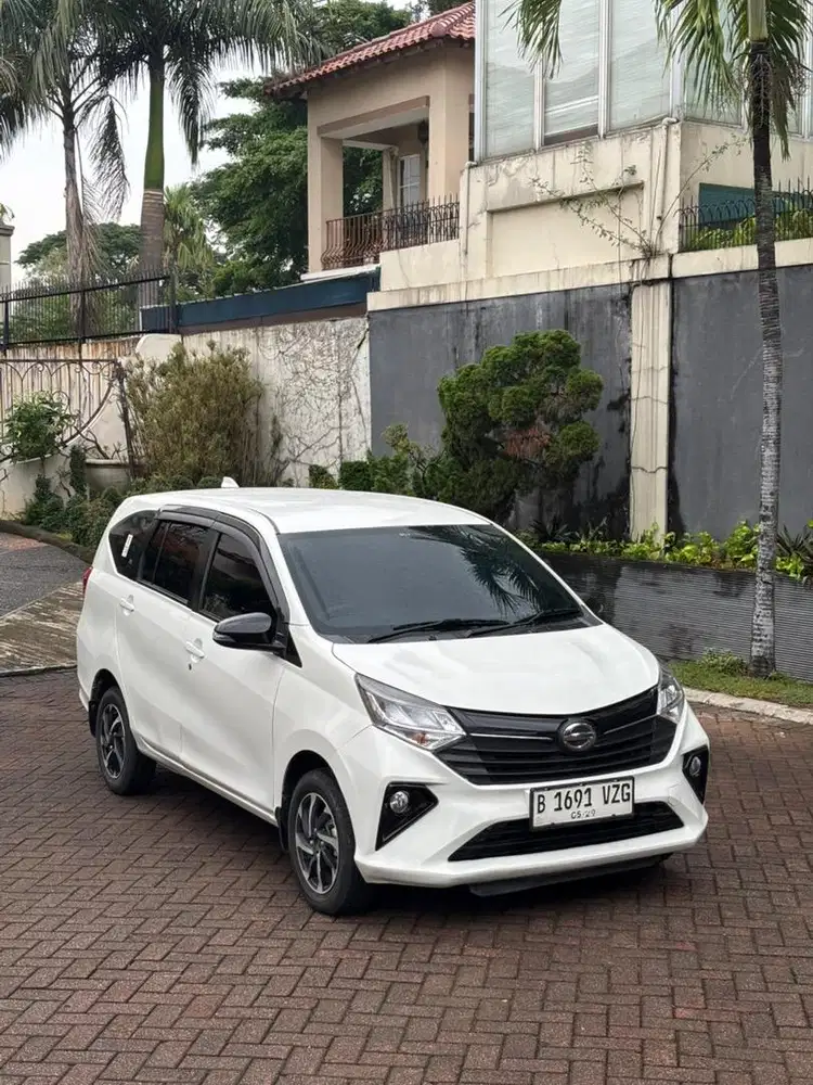 Jual Cepat Daihatsu Sigra R AT 2024