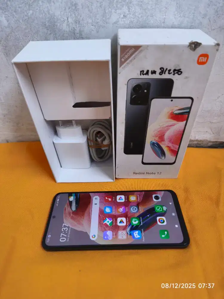 Redmi Note 12 4G 8/256 Fullset segel no minus siap pakai