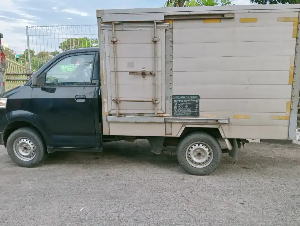 Suzuki APV Box 2017 AC PS