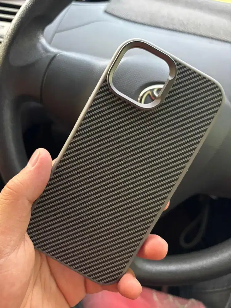 Case iphone 15 seperti baru
