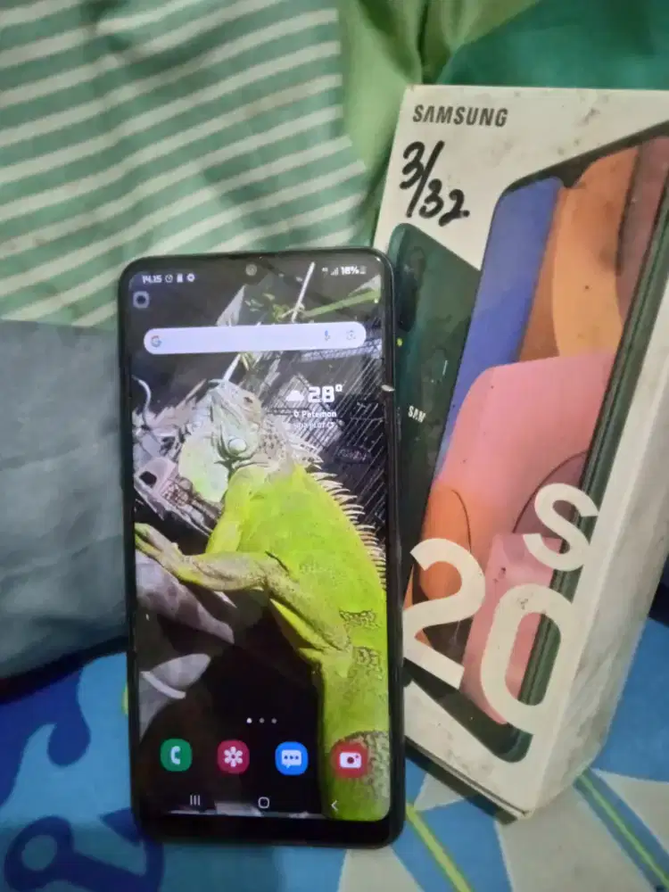 Samsung a20 normal