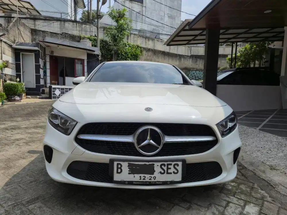 Dijual Mercedes-Benz A-Class A200 Progressive Line