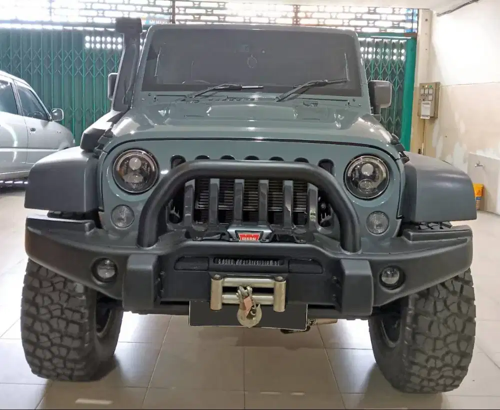 KM 22RB - JEEP WRANGLER RUBICON BRUTE 3.6 A/T - 2014