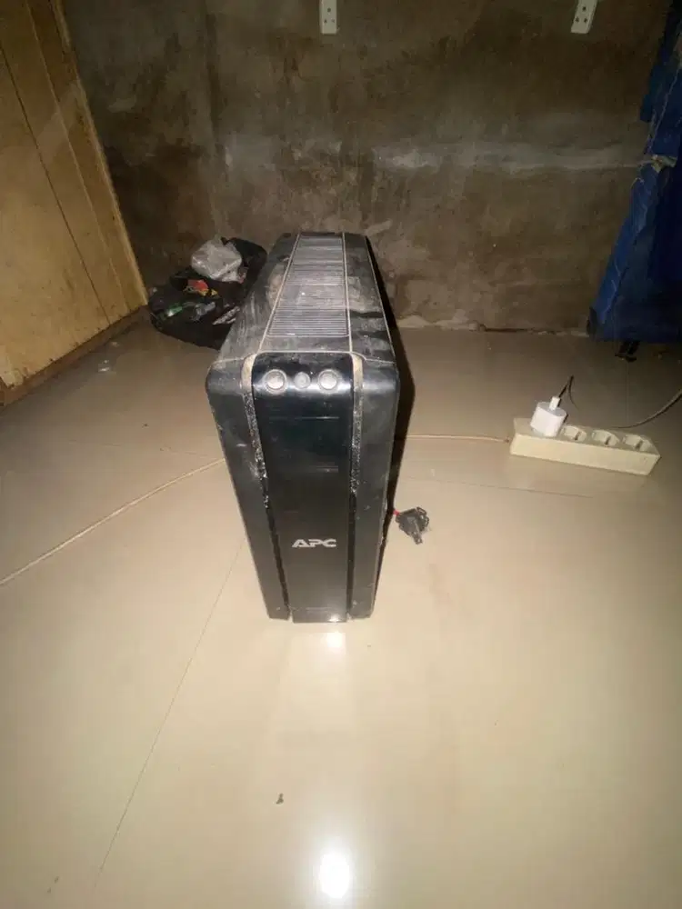 Ups pro 1200 barang masih kek baru