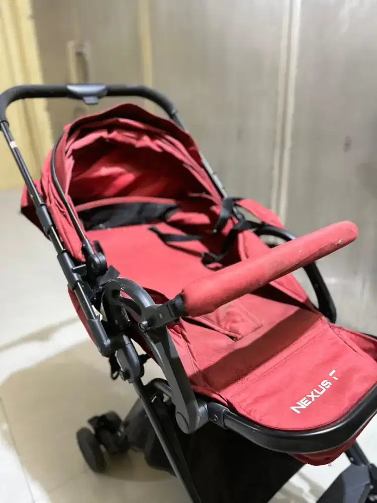 Babydoes nexus (stoler kokoh besar)