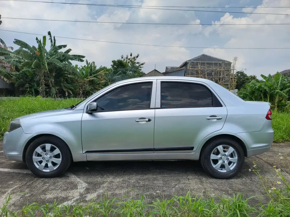 Proton Saga 2012 Bensin