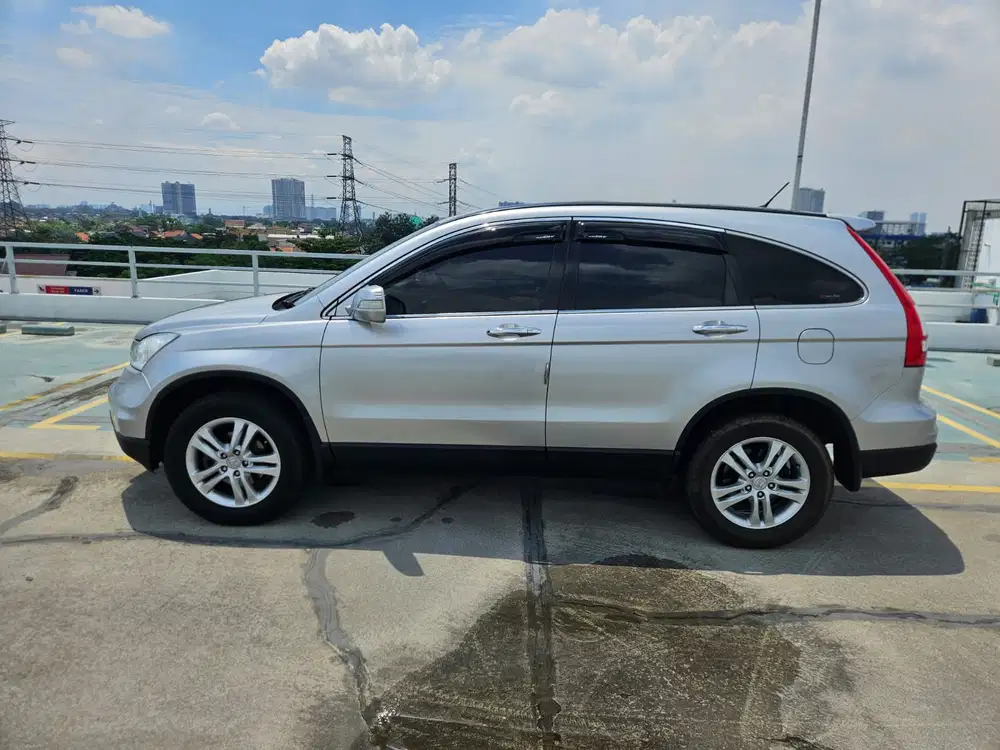 Honda CR-V 2010 Bensin