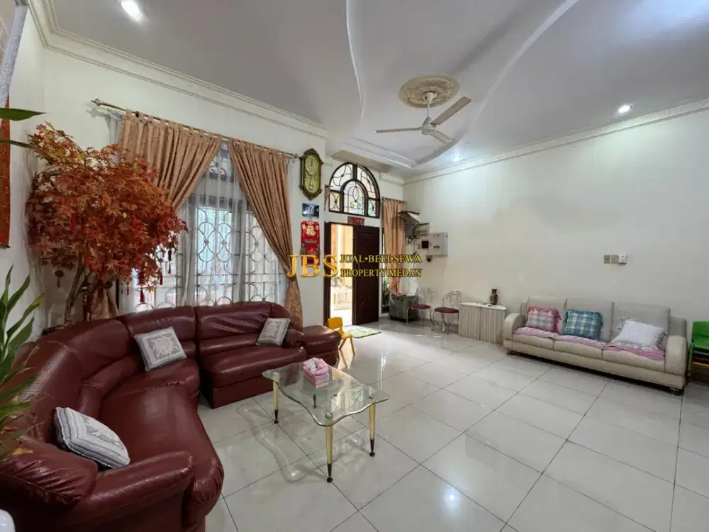 Jual Rumah 2 Tingkat di Komplek Cemara Asri Medan Jalan Asoka