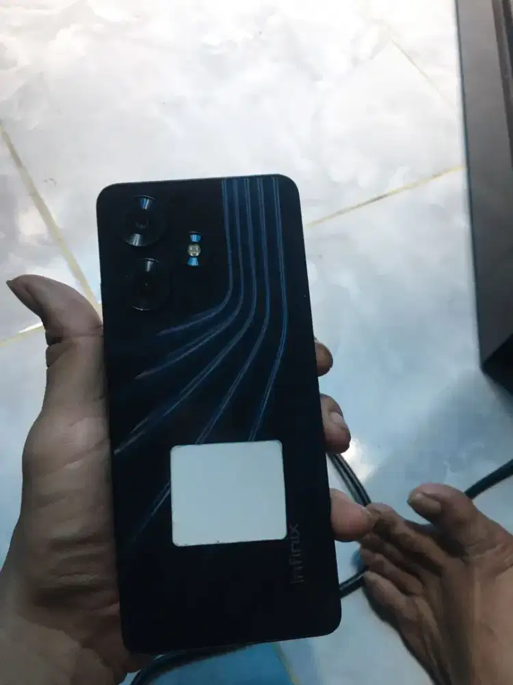 Infinix hot30 kondisi mulus dan terawat