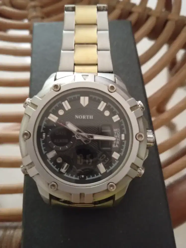 Jam tangan merk NORTH