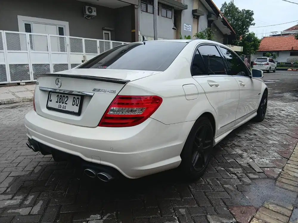 Mercedes-Benz C250 2012 Bensin