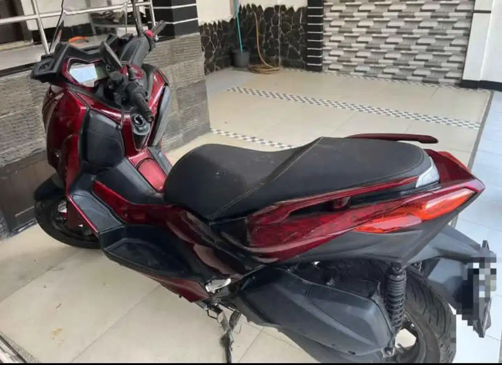 Dijual X Max 2022 Pemakaian Pribadi, KM Rendah, Surat Lengkap