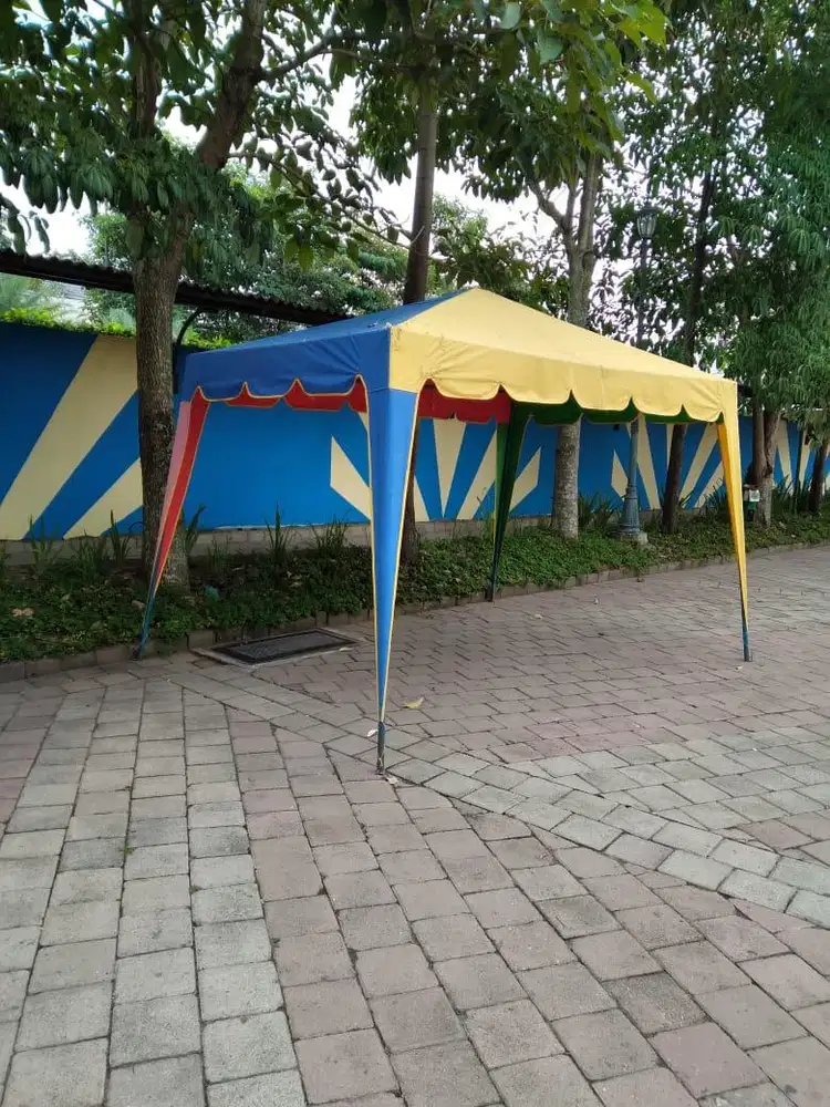 Tenda kafe dan tenda payung (bs antr skitr medan)
