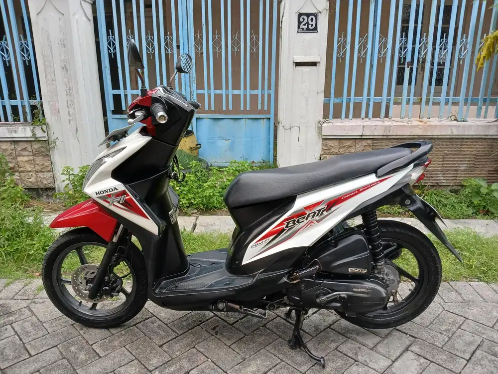 Beat 2016 kondisi sgt bagus siap pakai samsat ketintang