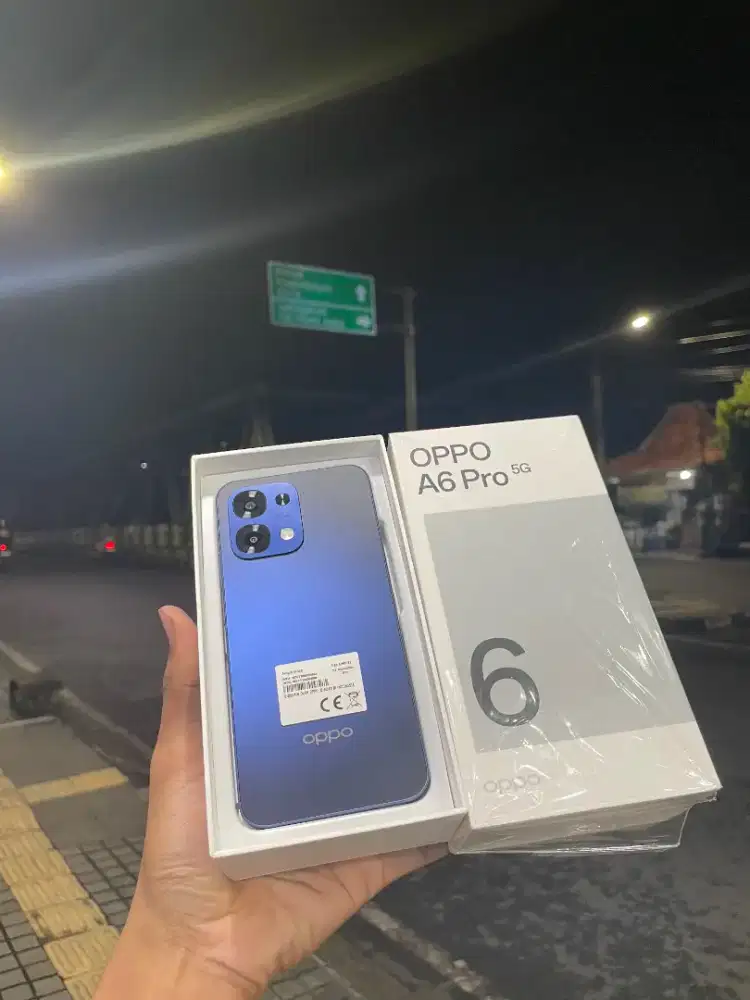 Oppo A6Pro 5G 8/256gb